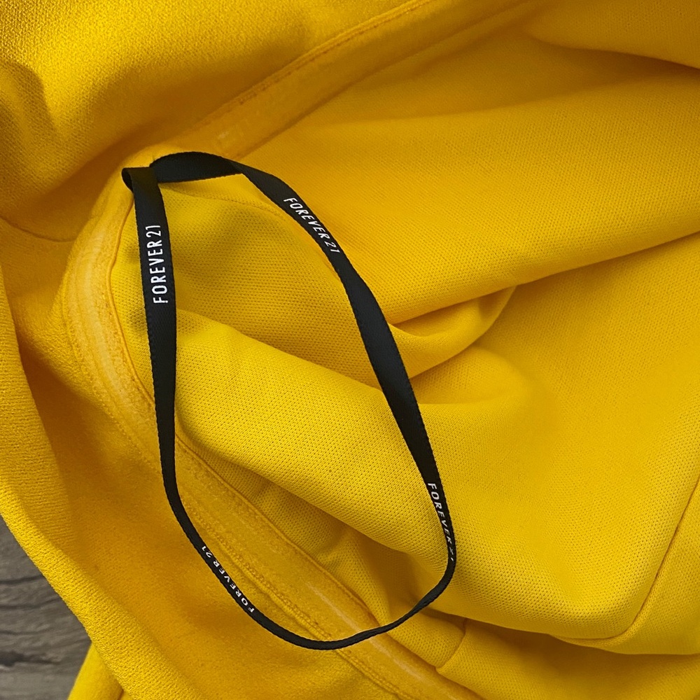 Forever 21 Yellow Strapless Romper - Picture 4 of 11